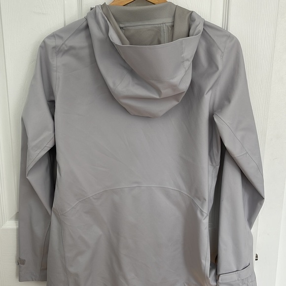 Uniqlo Windbreaker Jacket - Picture 3 of 3